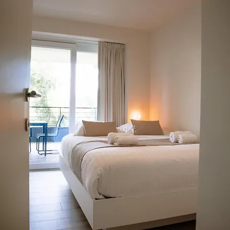 - Modern With Garage Near The *